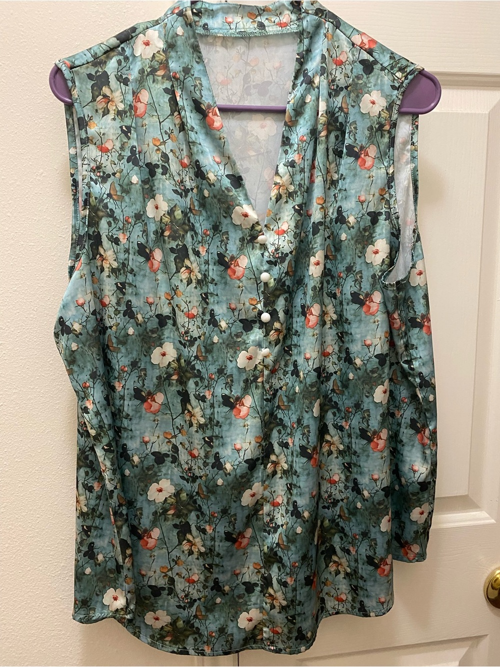 Sleeveless Floral V-Neck Top in Teal with Coral Accents